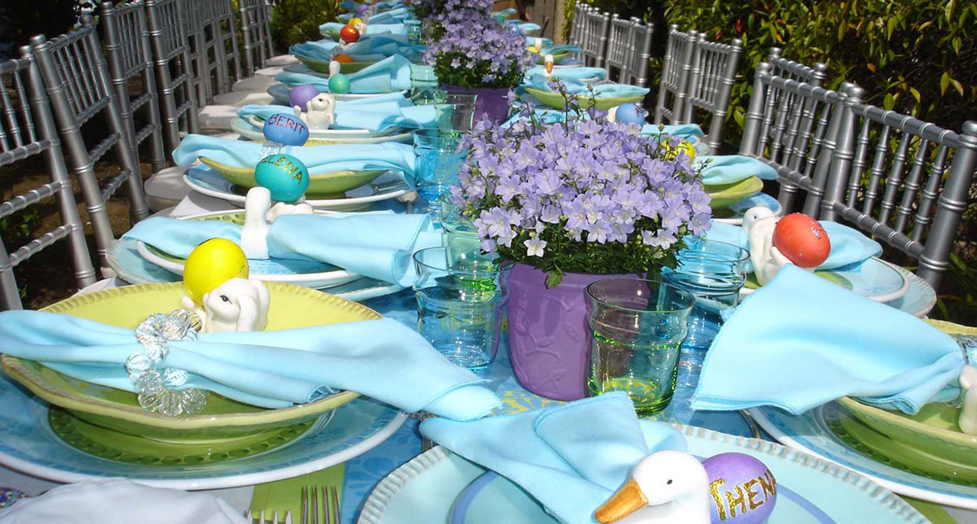 Al Fresco Easter Table