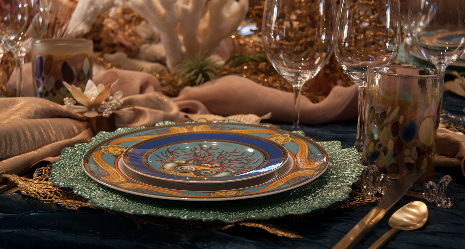 Gilt Barrier Reef slide